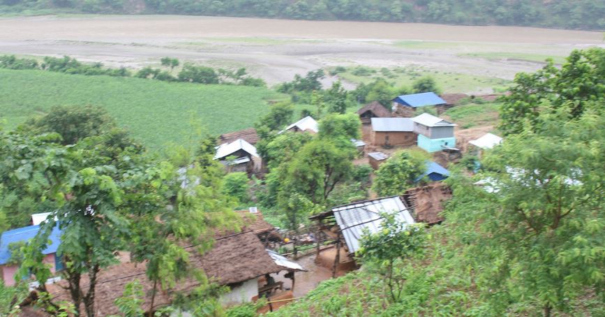 भोट माग्न मात्रै सम्झिने एउटा बस्ती 